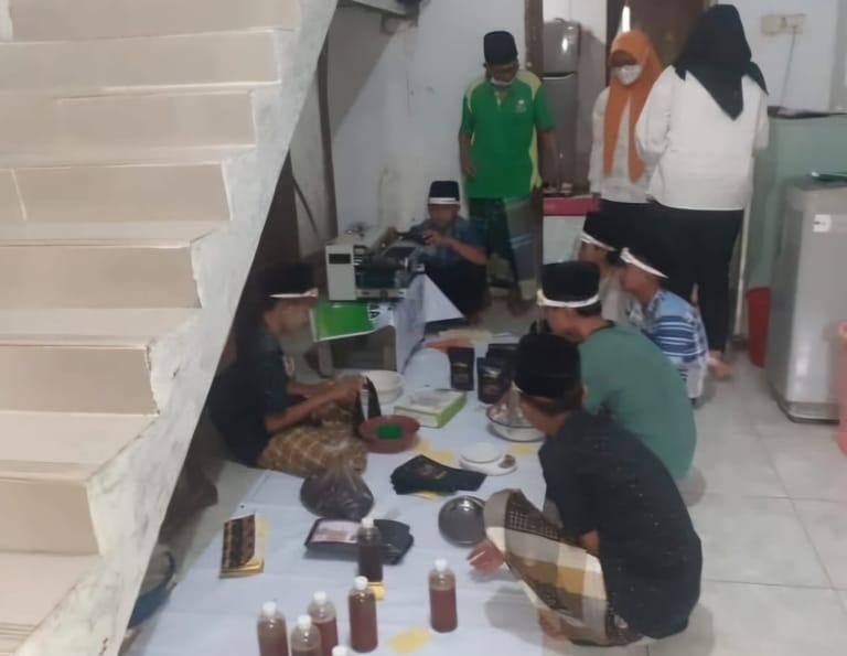 Rintis Kemandirian Ekonomi, Majlis Taklim Asmaul Husna Mina  Produksi Kopi dan Madu