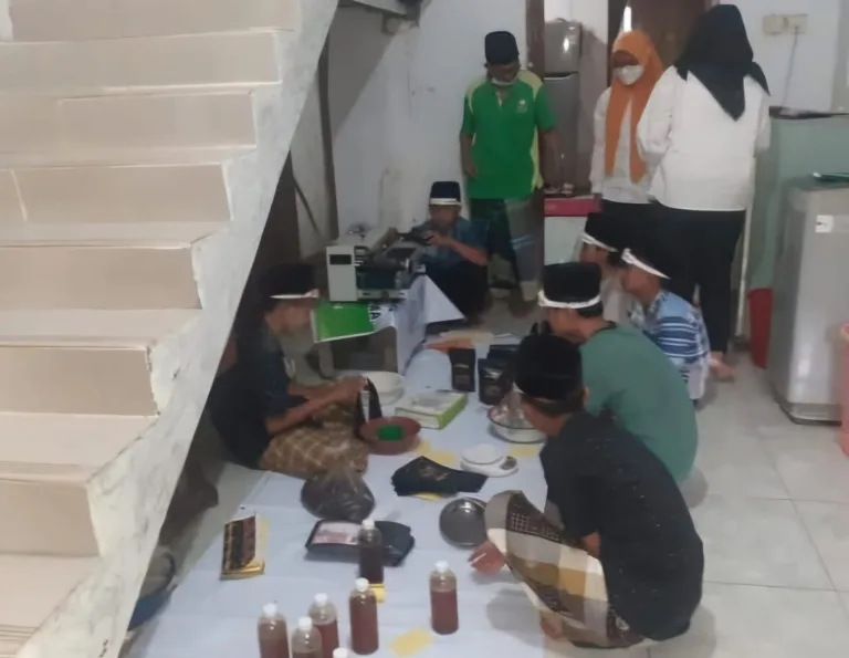Rintis Kemandirian Ekonomi, Majlis Taklim Asmaul Husna Mina  Produksi Kopi dan Madu