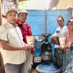 Sinergi Dakwah Ekonomi, Penyuluh Agama Islam  Dampingi Produk Halal Kopi Tumpang Kelompok Tani Redi Makmur